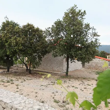 Kucica Uz Apartamento *