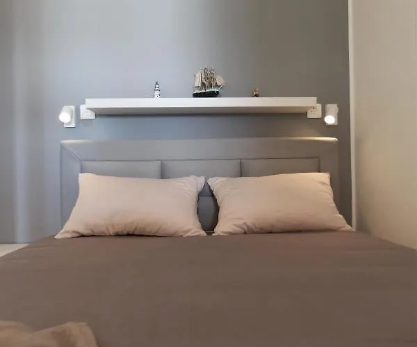 Kucica Uz Apartman Sevid